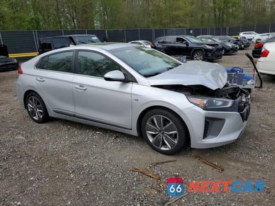 Czwarte zdjęcie samochodu z boku: 2017 HYUNDAI IONIQ LIMITED VIN:KMHC85LC7HU049026 - miniatura