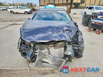 Piąte zdjęcie samochodu w środku: 2016 CHEVROLET CRUZE LIMITED LT VIN:1G1PD5SB5G7142885 - miniatura