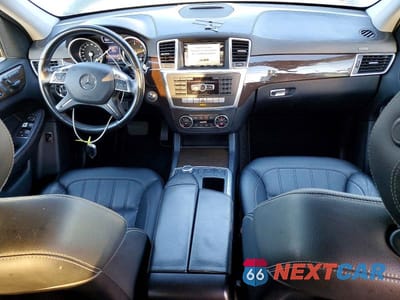 Zdjęcie 8 z 12 samochodu: 2015 MERCEDES-BENZ GL 350 BLUETEC VIN:4JGDF2EE1FA551374 - miniatura