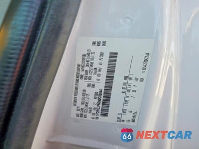 Zdjęcie 10 z 10 samochodu: 2022 FORD E350 BOX TRUCK VIN:1FDWE3FN3NDC08644 - miniatura