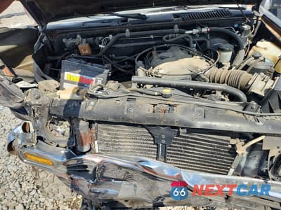 Zdjęcie 11 z 12 samochodu: 1994 NISSAN TRUCK XE V6 VIN:1N6HD16Y1RC398077 - miniatura