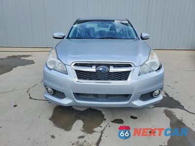 Piąte zdjęcie samochodu w środku: 2014 SUBARU LEGACY 2.5I LIMITED VIN:4S3BMCL68E3019318 - miniatura