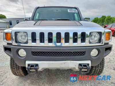 Piąte zdjęcie samochodu w środku: 2009 HUMMER H3 VIN:5GTEN13E598119688 - miniatura