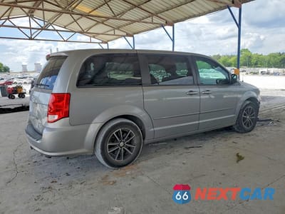 Trzecie zdjęcie samochodu z tyłu: 2015 DODGE GRAND CARAVAN SE VIN:2C4RDGBG3FR684958 - miniatura