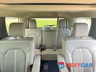 Zdjęcie 12 z 13 samochodu: 2019 FORD EXPEDITION LIMITED VIN:1FMJU1KTXKEA47947 - miniatura