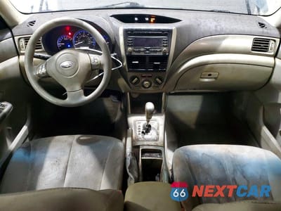 Zdjęcie 8 z 12 samochodu: 2010 SUBARU FORESTER 2.5X PREMIUM VIN:JF2SH6CC7AH762448 - miniatura