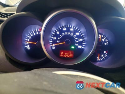 Zdjęcie 9 z 11 samochodu: 2012 KIA SOUL + VIN:KNDJT2A65C7456954 - miniatura