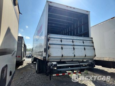 Trzecie zdjęcie samochodu z tyłu: 2019 FREIGHTLINER BUSINESS CLASS M2 BOX TRUCK VIN:3ALACWFC9KDKW8138 - miniatura