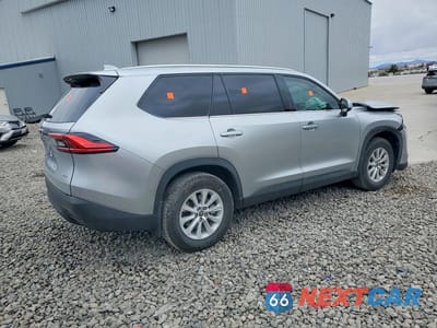 Trzecie zdjęcie samochodu z tyłu: 2024 TOYOTA GRAND HIGHLANDER XLE VIN:5TDAAAB53RS004439 - miniatura