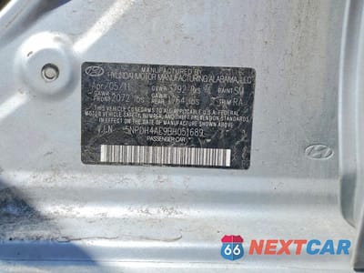Zdjęcie 13 z 13 samochodu: 2011 HYUNDAI ELANTRA GLS VIN:5NPDH4AE9BH051689 - miniatura