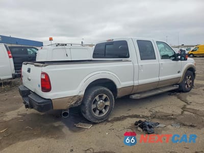 Trzecie zdjęcie samochodu z tyłu: 2011 FORD F350 SUPER DUTY VIN:1FT8W3AT3BED11472 - miniatura