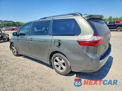 Drugie zdjęcie samochodu z przodu: 2019 TOYOTA SIENNA LE VIN:5TDKZ3DC0KS986151 - miniatura