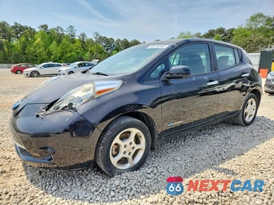 2015 NISSAN LEAF SV 1N4AZ0CP1FC307371 - główne zdjęcie licytacji z USA - miniatura