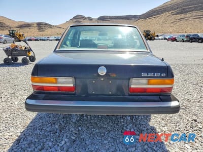 Zdjęcie 6 z 12 samochodu: 1988 BMW 5 SERIES VIN:WBADK830XJ9890278 - miniatura