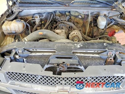 Zdjęcie 11 z 13 samochodu: 2004 CHEVROLET SILVERADO K2500 HEAVY DUTY VIN:1GCHK29U04E392758 - miniatura