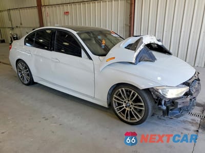 Czwarte zdjęcie samochodu z boku: 2013 BMW 335 XI VIN:WBA3B9C50DF801305 - miniatura