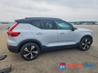 Trzecie zdjęcie samochodu z tyłu: 2022 VOLVO XC40 P8 RECHARGE PLUS VIN:YV4ED3UR5N2762365 - miniatura