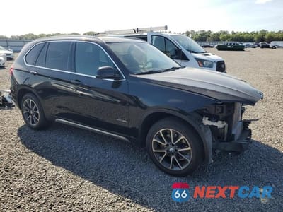 Czwarte zdjęcie samochodu z boku: 2017 BMW X5 XDRIVE35I VIN:5UXKR0C38H0V70407 - miniatura