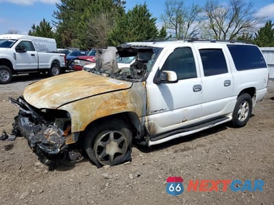 2003 GMC YUKON XL DENALI 1GKFK66U83J281632 - główne zdjęcie licytacji z USA - miniatura