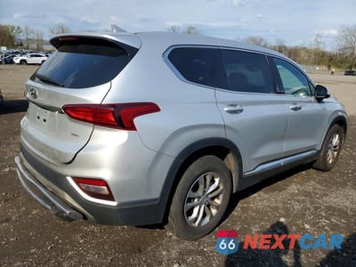 Trzecie zdjęcie samochodu z tyłu: 2019 HYUNDAI SANTA FE SEL 2.4L VIN:5NMS3CADXKH028538 - miniatura