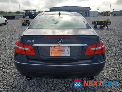 Zdjęcie 6 z 11 samochodu: 2012 MERCEDES-BENZ E 350 VIN:WDDKJ5KB1CF132189 - miniatura