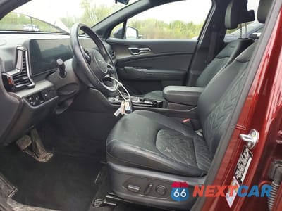 Zdjęcie 7 z 13 samochodu: 2023 KIA SPORTAGE VIN:5XYK6CAF9PG115664 - miniatura