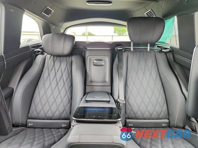 Zdjęcie 10 z 14 samochodu: 2024 MERCEDES-BENZ GLS MERCEDES-MAYBACH GLS600 4M VIN:4JGFF8HBXRB068445 - miniatura
