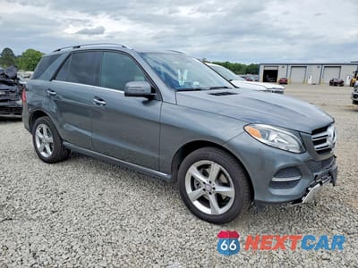 Czwarte zdjęcie samochodu z boku: 2017 MERCEDES-BENZ GLE 350 4MATIC VIN:4JGDA5HBXHA960400 - miniatura