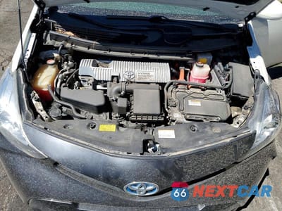 Zdjęcie 11 z 12 samochodu: 2015 TOYOTA PRIUS V THREE VIN:JTDZN3EU9FJ018487 - miniatura