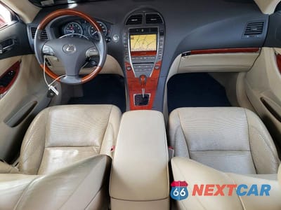 Zdjęcie 8 z 11 samochodu: 2010 LEXUS ES 350 BASE VIN:JTHBK1EG0A2386020 - miniatura