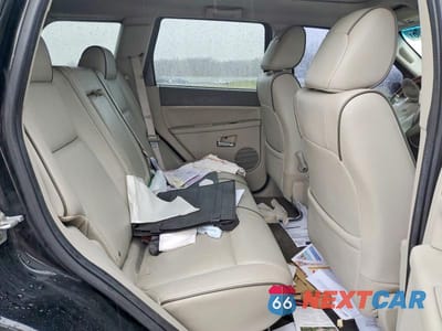 Zdjęcie 11 z 13 samochodu: 2008 JEEP GRAND CHEROKEE OVERLAND VIN:1J8HR68268C193355 - miniatura
