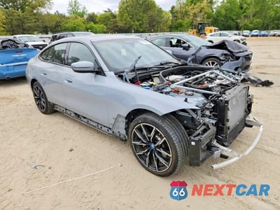 Czwarte zdjęcie samochodu z boku: 2024 BMW I4 XDRIVE 40 VIN:WBY83FB0XRFS26730 - miniatura