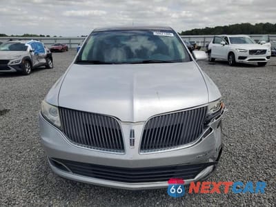 Piąte zdjęcie samochodu w środku: 2015 LINCOLN MKT VIN:2LMHJ5FK6FBL01420 - miniatura