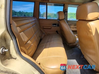 Zdjęcie 11 z 12 samochodu: 1988 JEEP CHEROKEE VIN:1JCMW7416JT118175 - miniatura