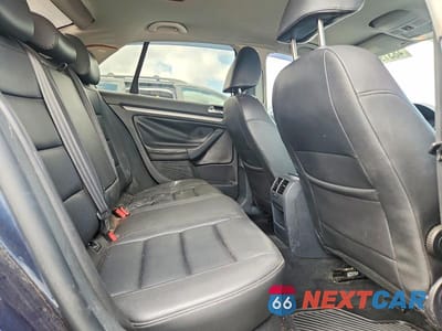 Zdjęcie 10 z 11 samochodu: 2010 VOLKSWAGEN JETTA LIMITED VIN:3VWAZ7AJ1AM118631 - miniatura