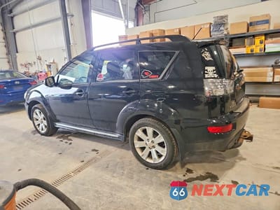Drugie zdjęcie samochodu z przodu: 2010 MITSUBISHI OUTLANDER SE VIN:JA4JT3AW8AZ002781 - miniatura