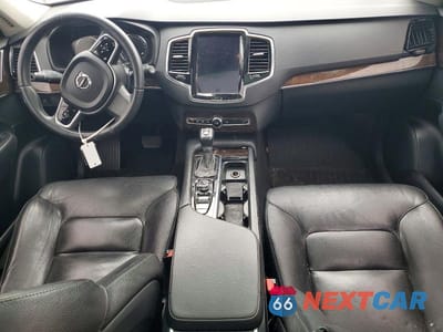 Zdjęcie 8 z 13 samochodu: 2016 VOLVO XC90 T6 VIN:YV4A22PK1G1051042 - miniatura