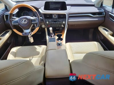 Zdjęcie 8 z 13 samochodu: 2020 LEXUS RX 350 VIN:2T2HZMDA4LC257462 - miniatura