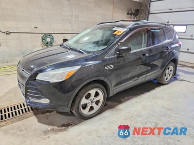 2016 FORD ESCAPE SE 1FMCU9G95GUC47121 - główne zdjęcie licytacji z USA - miniatura