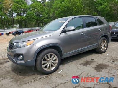 2011 KIA SORENTO EX 5XYKU4A13BG019960 - główne zdjęcie licytacji z USA - miniatura