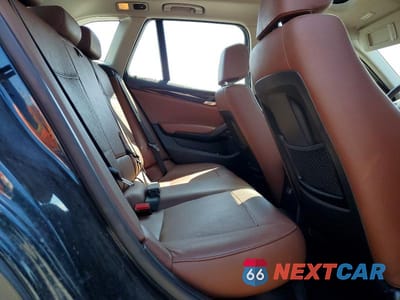 Zdjęcie 10 z 12 samochodu: 2015 BMW X1 SDRIVE28I VIN:WBAVM1C51FVW58247 - miniatura