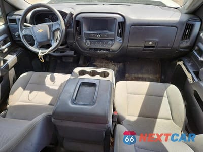 Zdjęcie 8 z 12 samochodu: 2018 CHEVROLET SILVERADO C1500 VIN:1GCRCNEH6JZ280594 - miniatura
