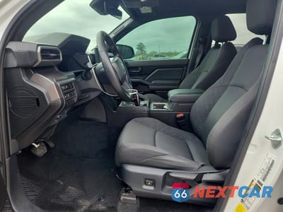 Zdjęcie 7 z 13 samochodu: 2024 TOYOTA TACOMA SR5 VIN:3TYLB5JN4RT047951 - miniatura