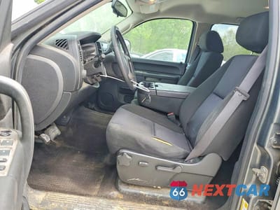 Zdjęcie 7 z 12 samochodu: 2011 GMC SIERRA K1500 SLE VIN:3GTP2VE33BG179691 - miniatura