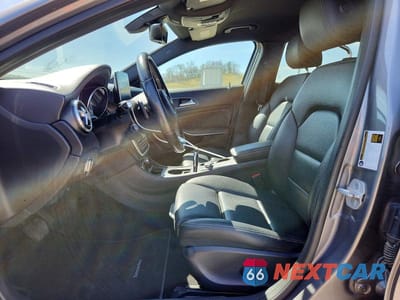 Zdjęcie 7 z 13 samochodu: 2016 MERCEDES-BENZ GLA 250 4MATIC VIN:WDCTG4GB8GJ228737 - miniatura