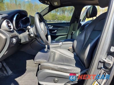 Zdjęcie 7 z 13 samochodu: 2018 MERCEDES-BENZ GLC 300 4MATIC VIN:WDC0G4KB5JV018400 - miniatura
