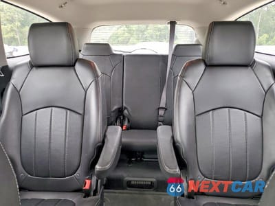 Zdjęcie 10 z 13 samochodu: 2015 BUICK ENCLAVE VIN:5GAKRBKD6FJ310443 - miniatura