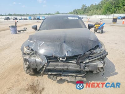 Piąte zdjęcie samochodu w środku: 2016 LEXUS IS 350 VIN:JTHBE1D27G5023962 - miniatura