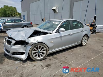 2010 BMW 328 I WBAPH7C59AA175752 - główne zdjęcie licytacji z USA - miniatura
