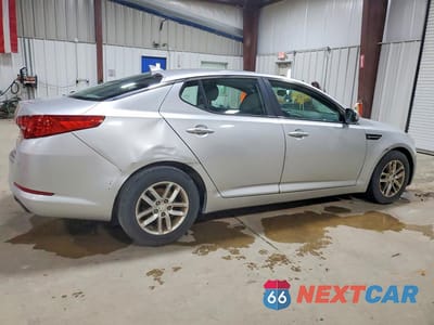 Trzecie zdjęcie samochodu z tyłu: 2012 KIA OPTIMA LX VIN:KNAGM4A74C5289412 - miniatura